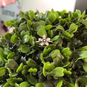 Pandora Daisy Flower Ring